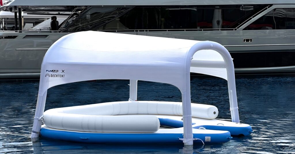 FunAir Floating Shaded Oasis